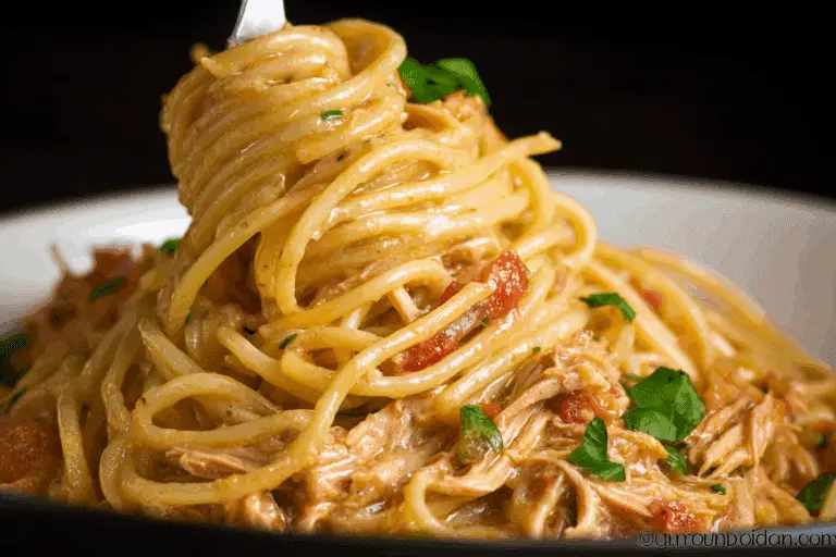 Easy CrockPot Chicken Spaghetti Recipe