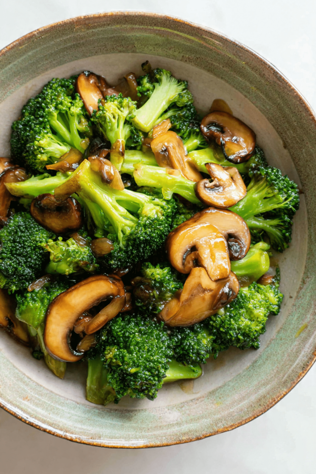 Garlic Broccoli & Mushroom Stir-Fry